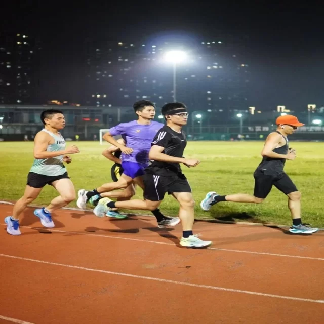 心理视角解读游泳项目达标动态与挑战